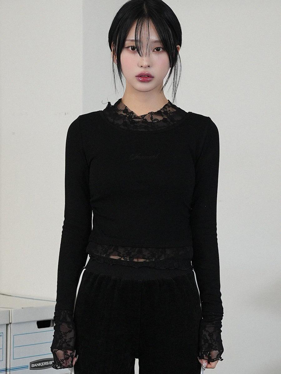 Layered lace T-shirt (Black)