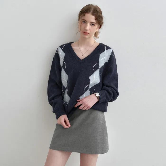 아가일 브이넥 오버핏 울 니트 네이비 MDKT116NAVY