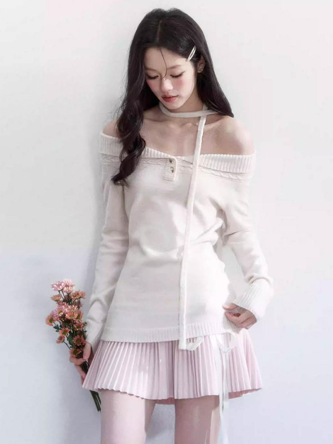 [FRAGILE HEART] Lazy Off-Shoulder Tie Sweater