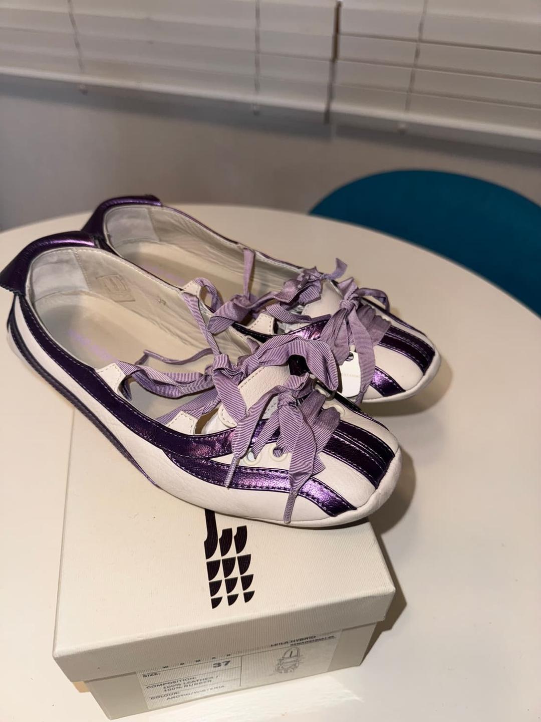 키코코스타디노브 발레슈즈 | 후루츠패밀리