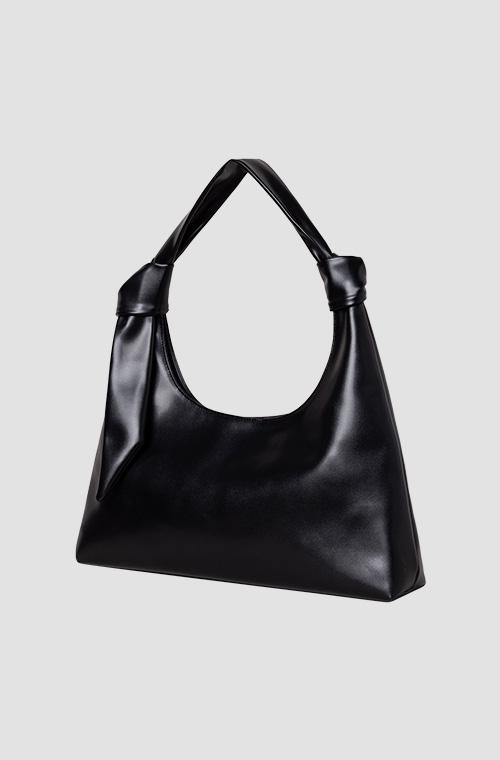 Tilus / Black