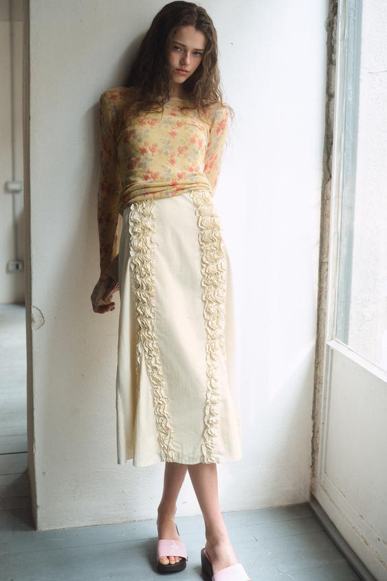 FINE KNIT FLORAL PRINT TOP