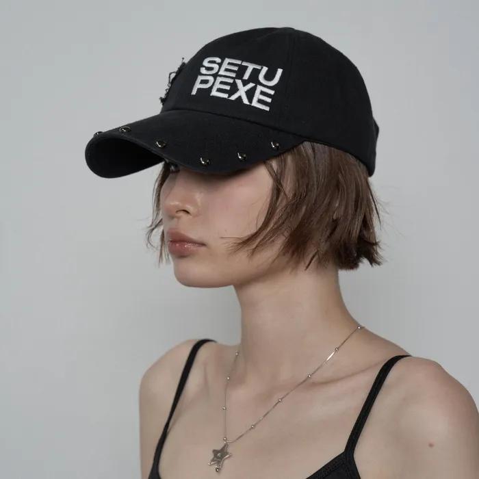 STUDDED LOGO BALL CAP / BLACK