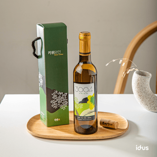 대통령 취임식 만찬주 선정 키위와인 3004(8%)