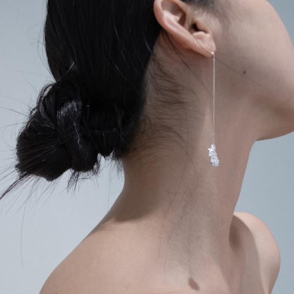 SP-01 earring