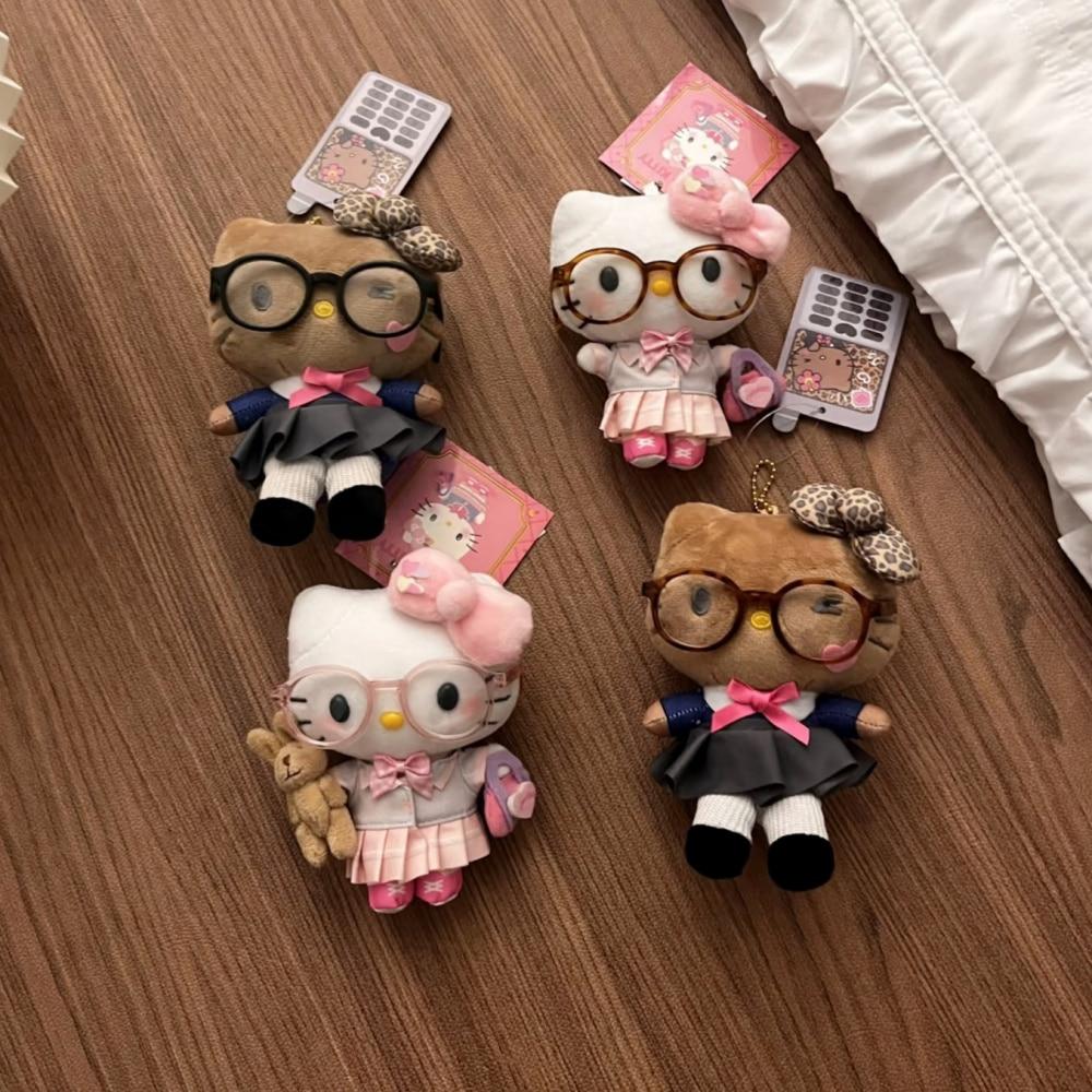 띠끄룸 Vintage School Kitty 빈티지 교복 안경 헬로키티 키링 열쇠고리