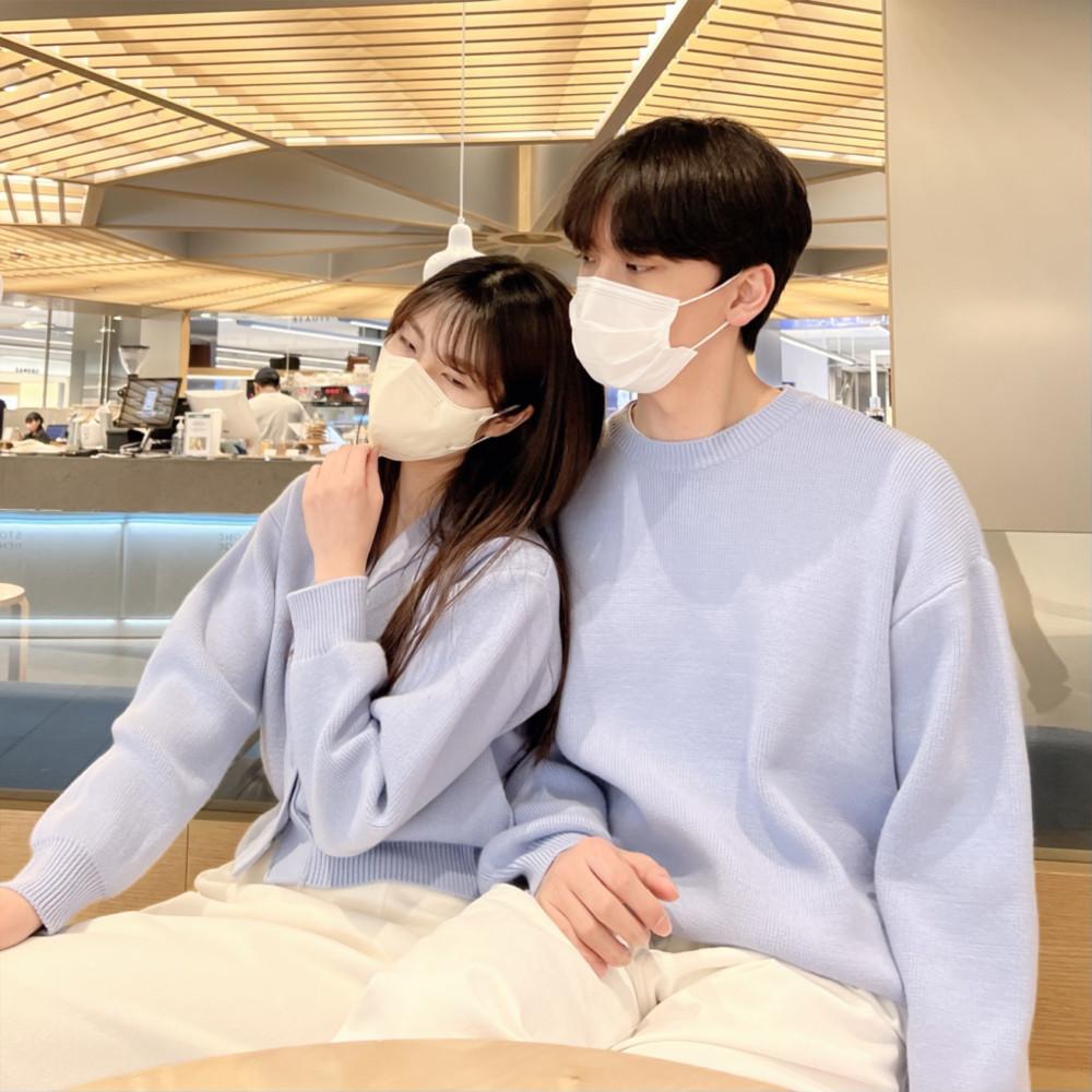 봄 신혼여행 데이트코디 크롭 가디건 니트 커플시밀러룩