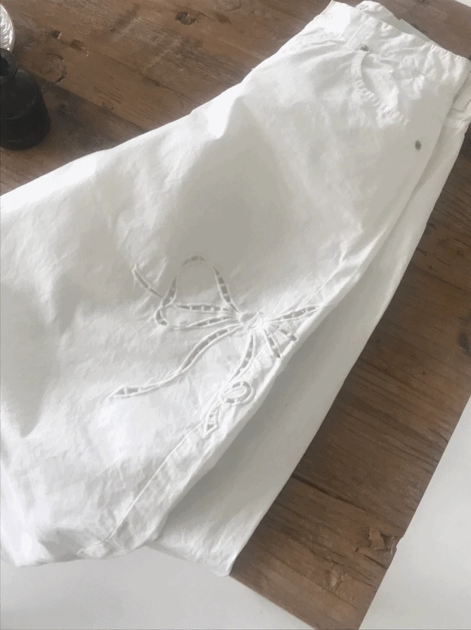 pt - 퍼피 리본펀칭 벌룬핏 팬츠