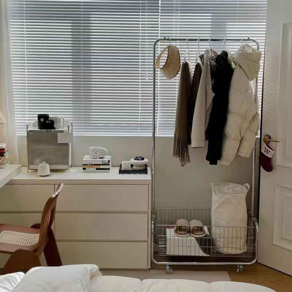 스테인리스 이동식 행거 미드센츄리 모던 바스켓 옷걸이 행거