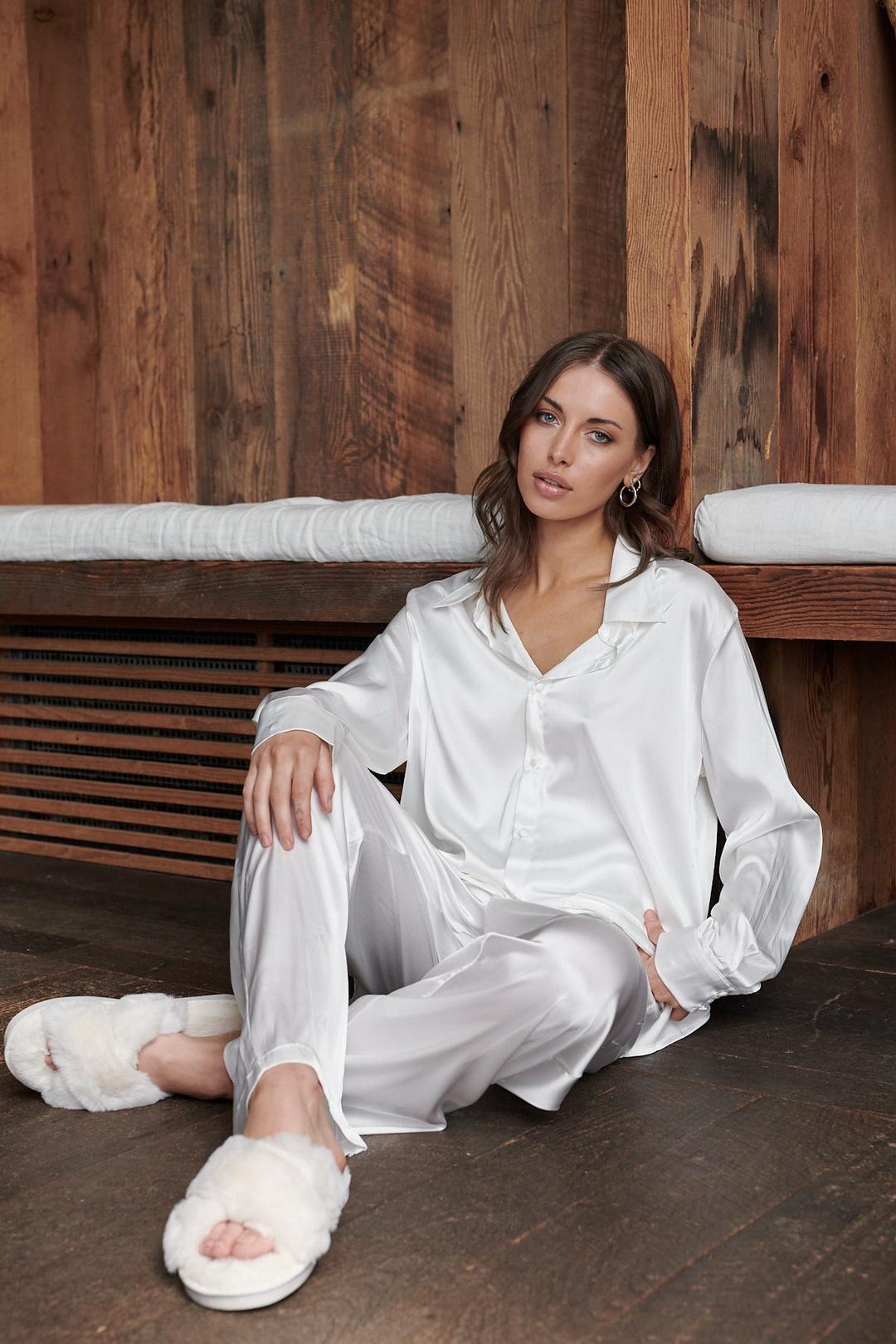 Daphne Slippers Ivory - S/M