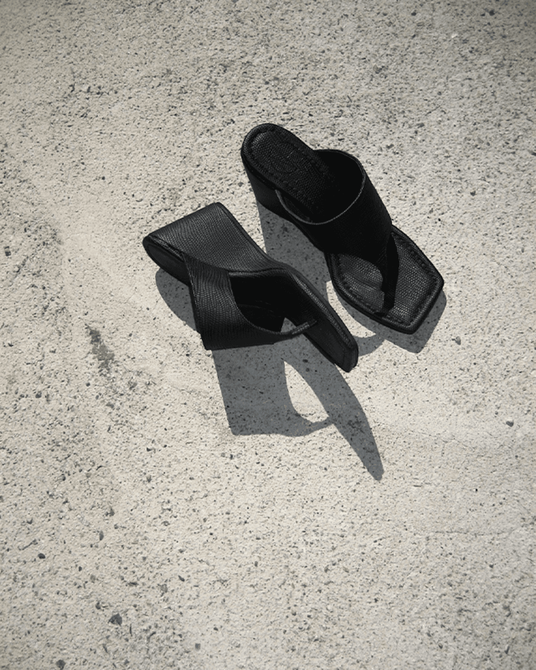 gator line wedge heels