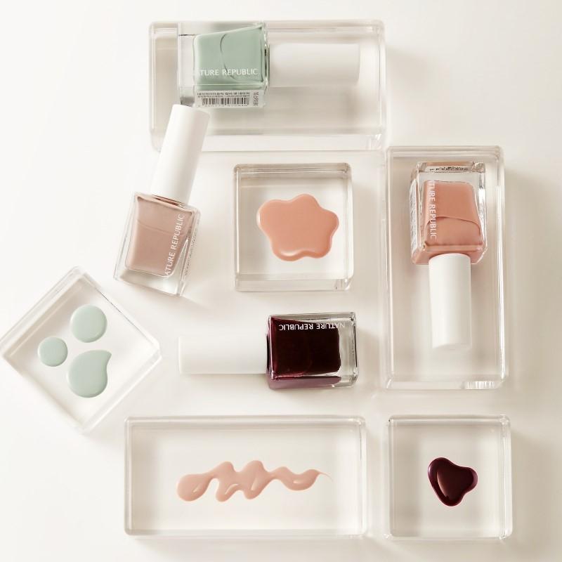 컬러 앤 네이처 네일 컬러 (32종 택 1)