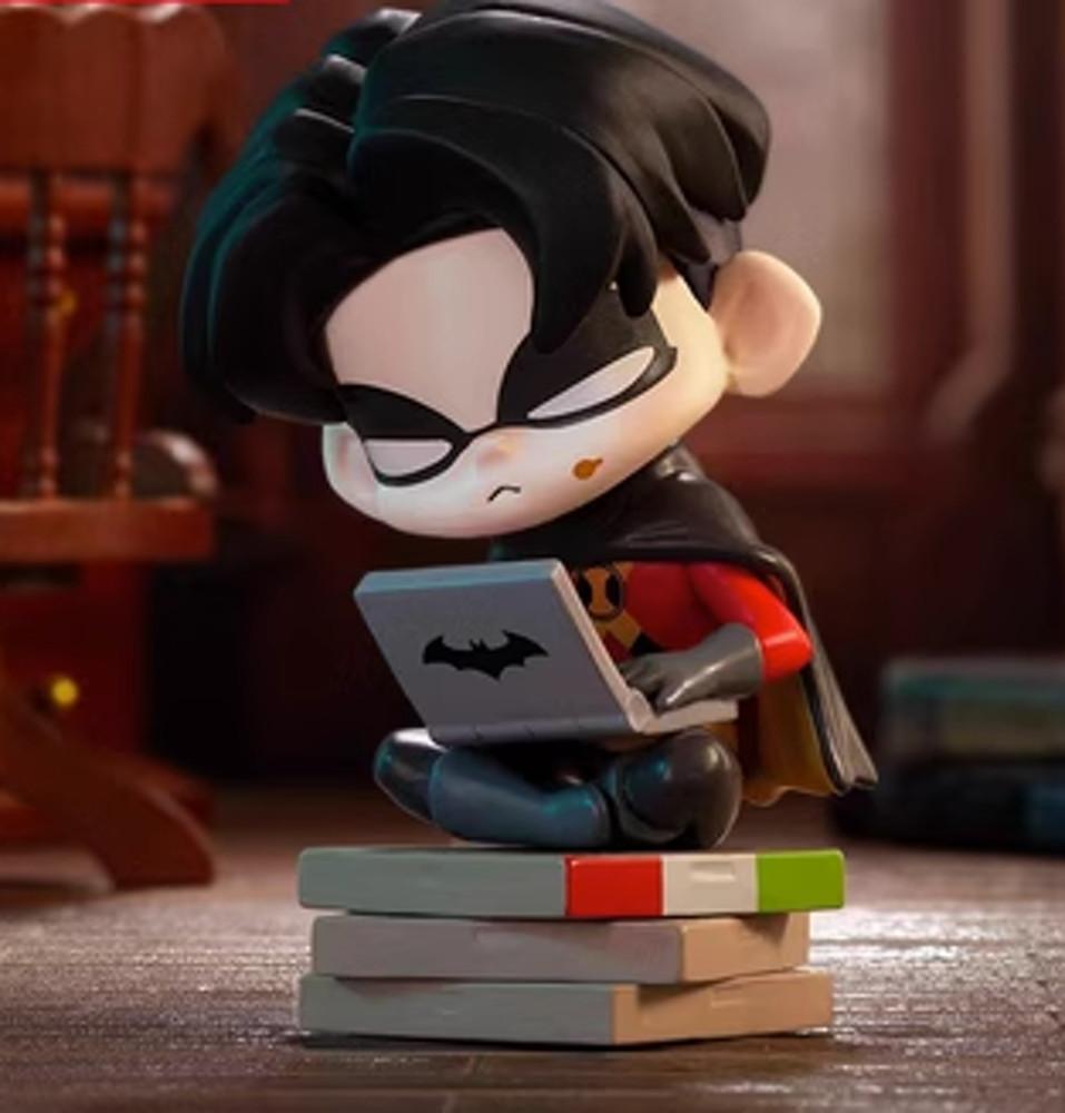 레드로빈 DC 고담시티 팝마트 피규어