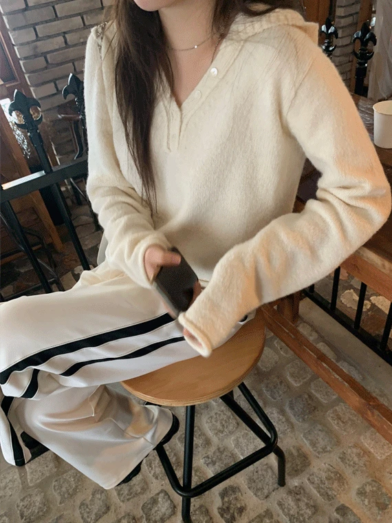 모네 후드 니트(당일)