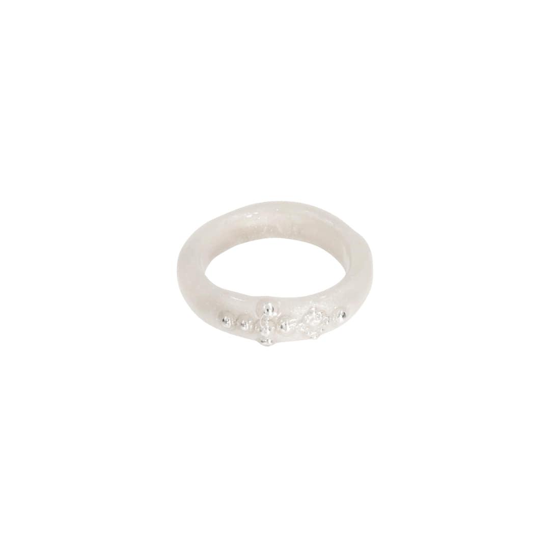 holy dots ring-white