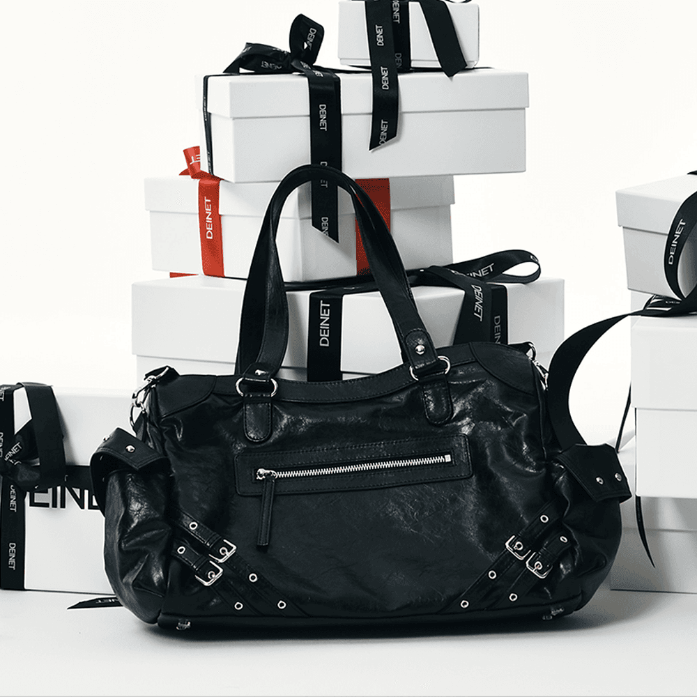 STUD POCKET BIG BAG IN BLACK