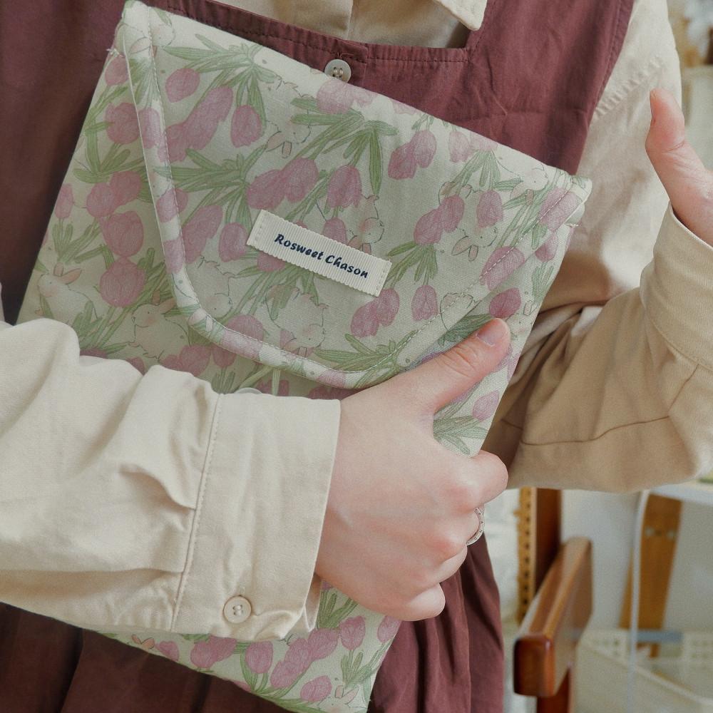 수심 Rabbit Flower Pouch 래빗 플라워 파우치 아이패드 태블릿 노트북 가방