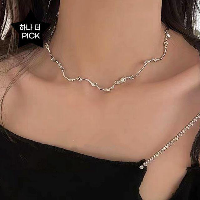 [1+1] 일더하기일 써지컬스틸 트리 부시 포인트 초커 목걸이
