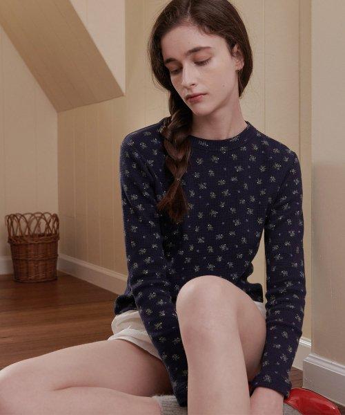 FLOWER LONG SLEEVE T-SHIRT_NAVY (EEOU1RLR02W)