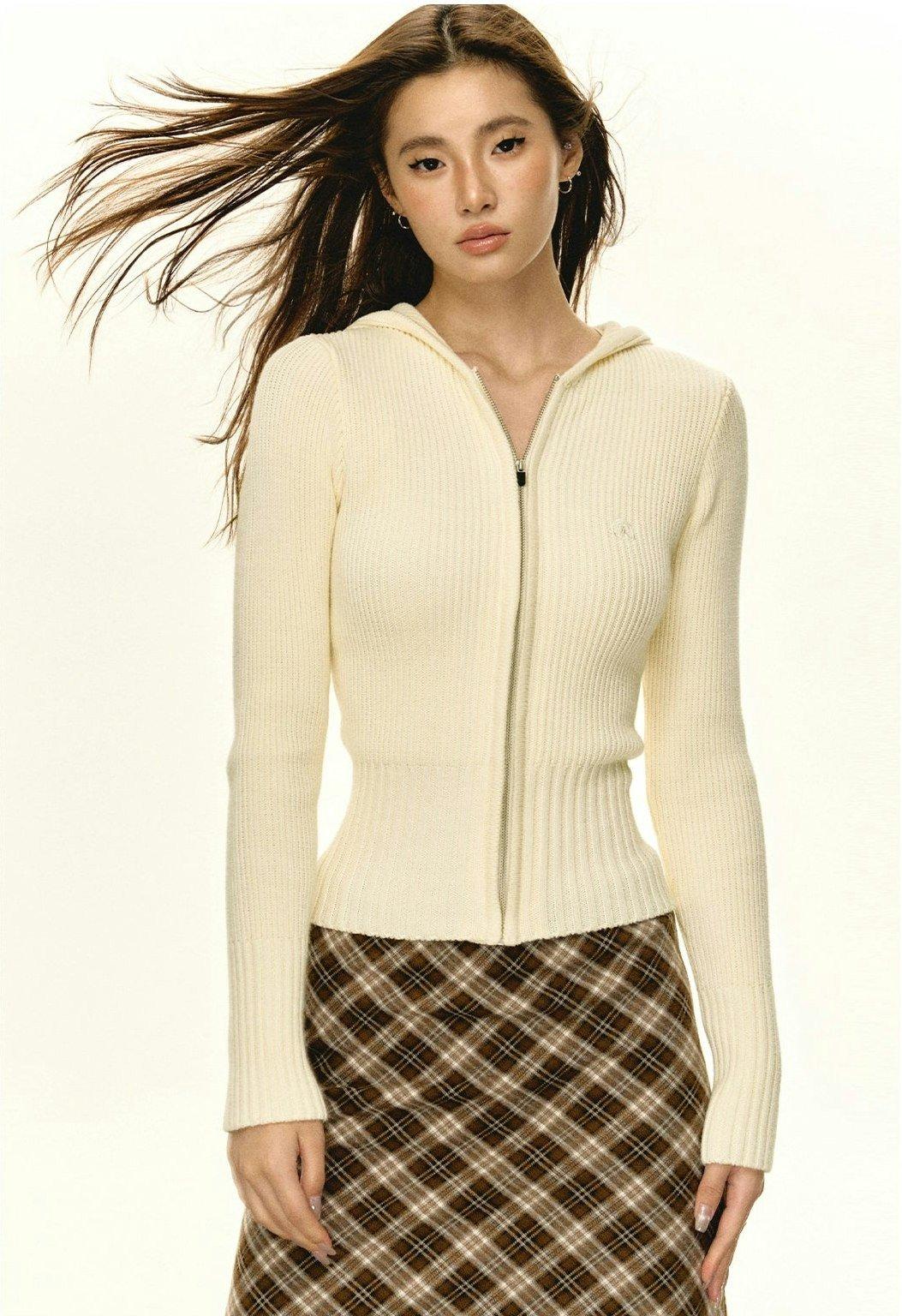 Ribbed Fitted Zip Hooded Sweater