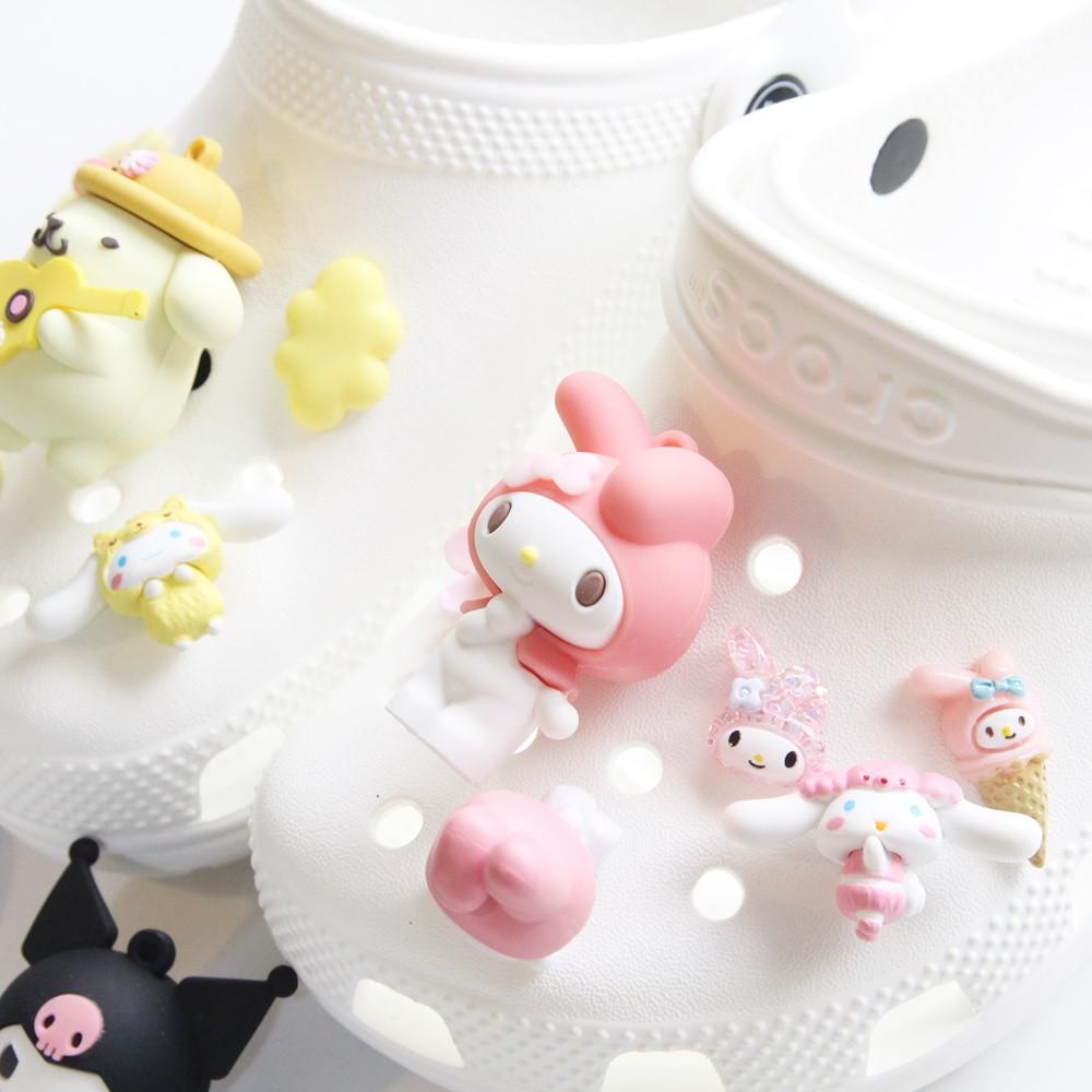 마이멜로디 지비츠 쿠로미 시나모롤 폼폼푸린 크록스지비츠세트