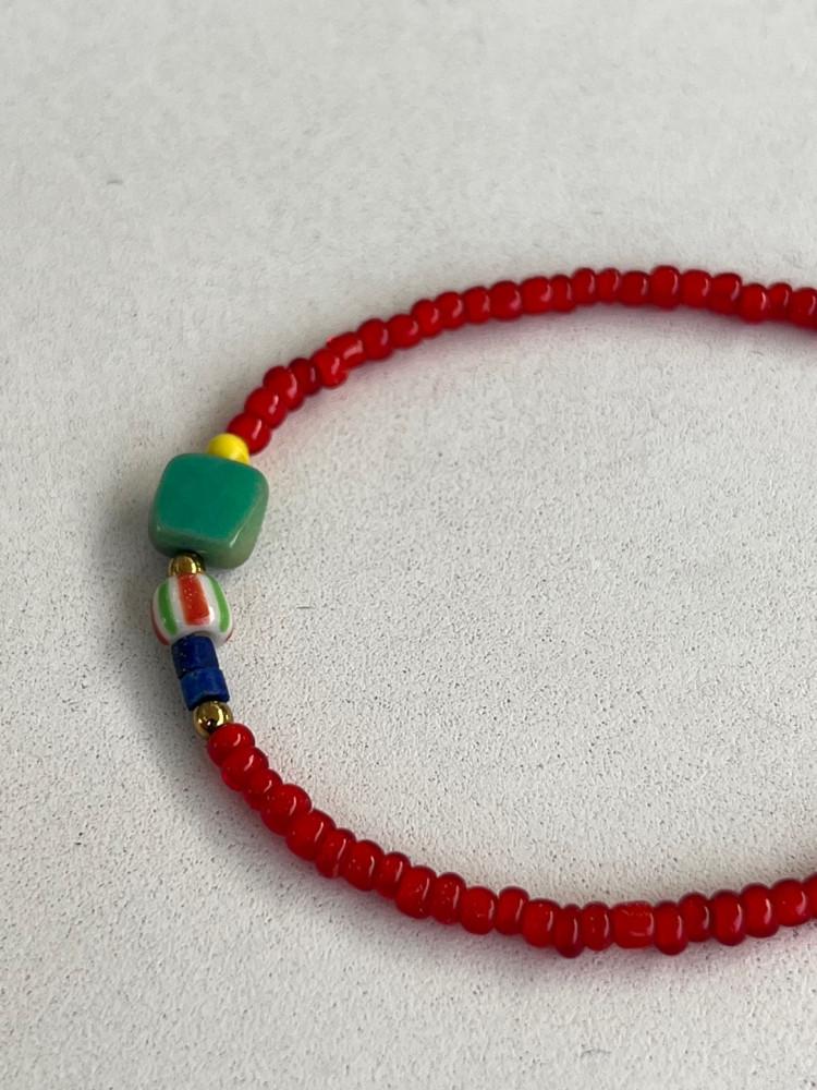 [오프더쉘] 레드 글라스 비즈 터키석 원석 팔찌