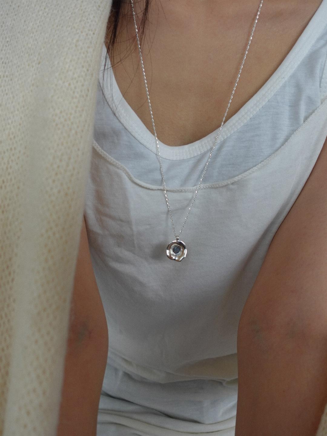 Round Plate Necklace
