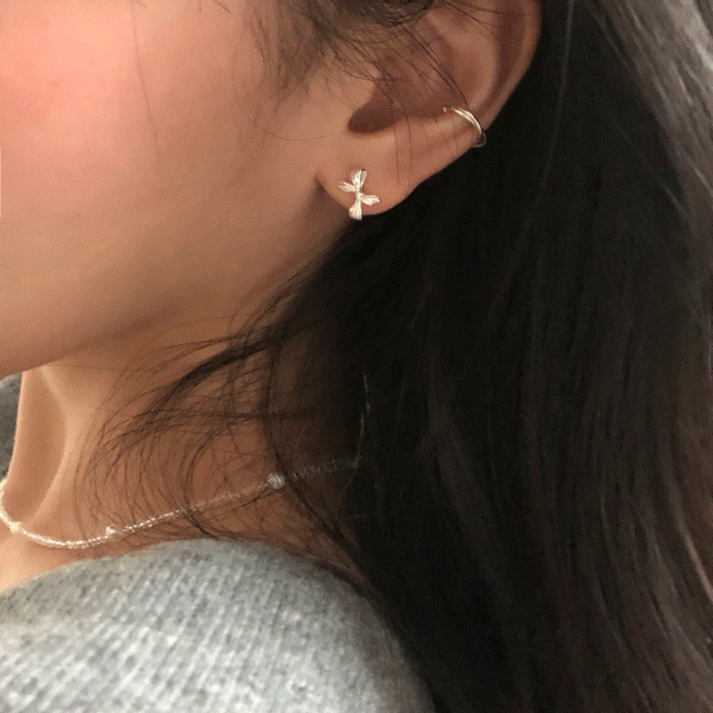 [925 silver] 캐런 은 귀걸이 (2 color, 2 type)