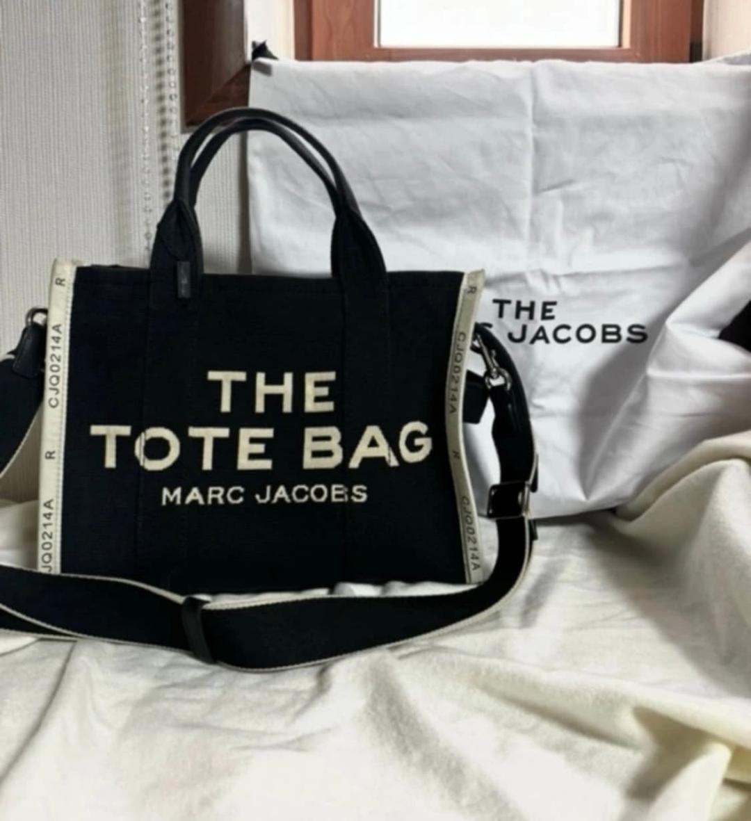 마크제이콥스 더 토트백 원가66만원 | 후루츠패밀리