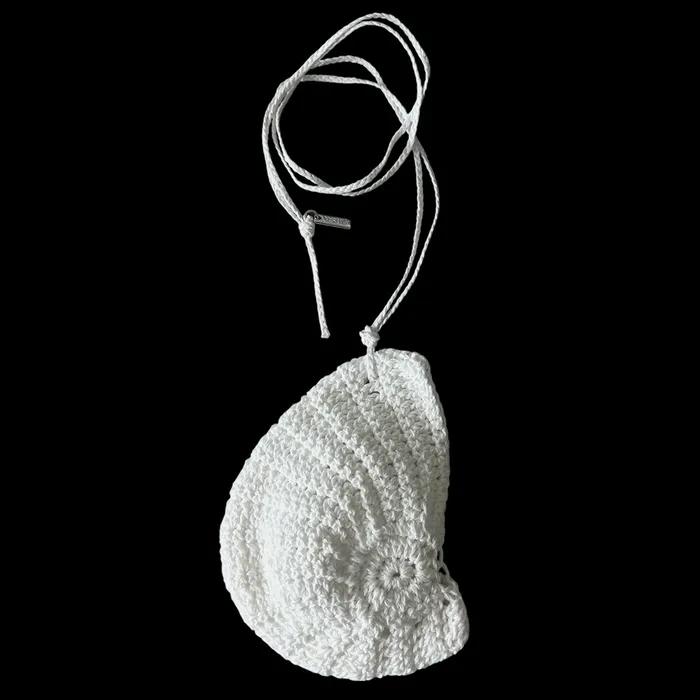 SOFT SHELL CROCHET NECKLACE, WHITE 조개 크로셰 목걸이