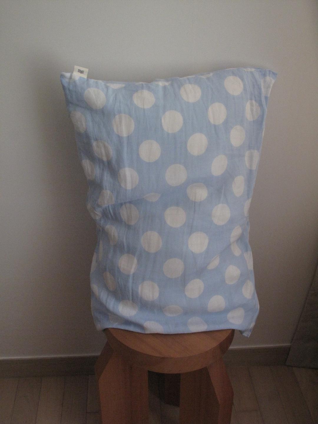 Linen Dot pillow cover (Sky blue)