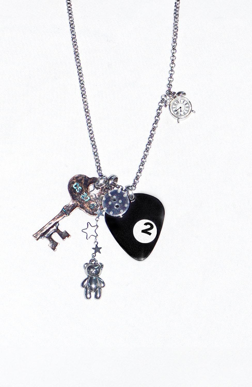 [ღ] 𝗜𝗧’𝗦𝟮 𝗟𝗔𝗧𝗘 ! necklace