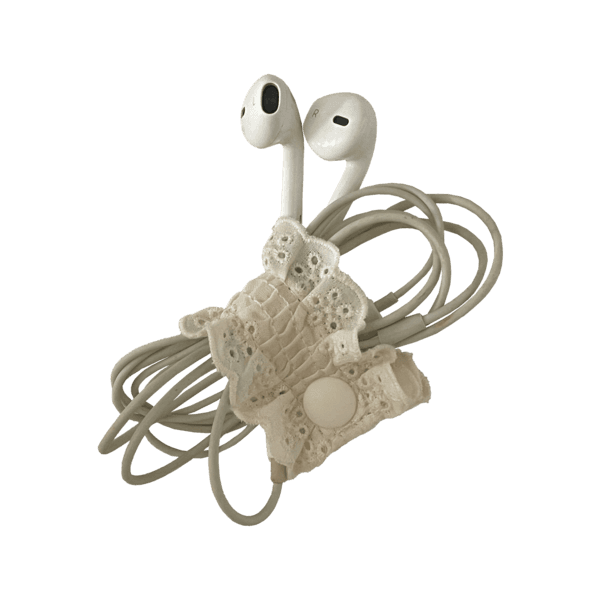 [2차 재입고] Frill Cable Holder