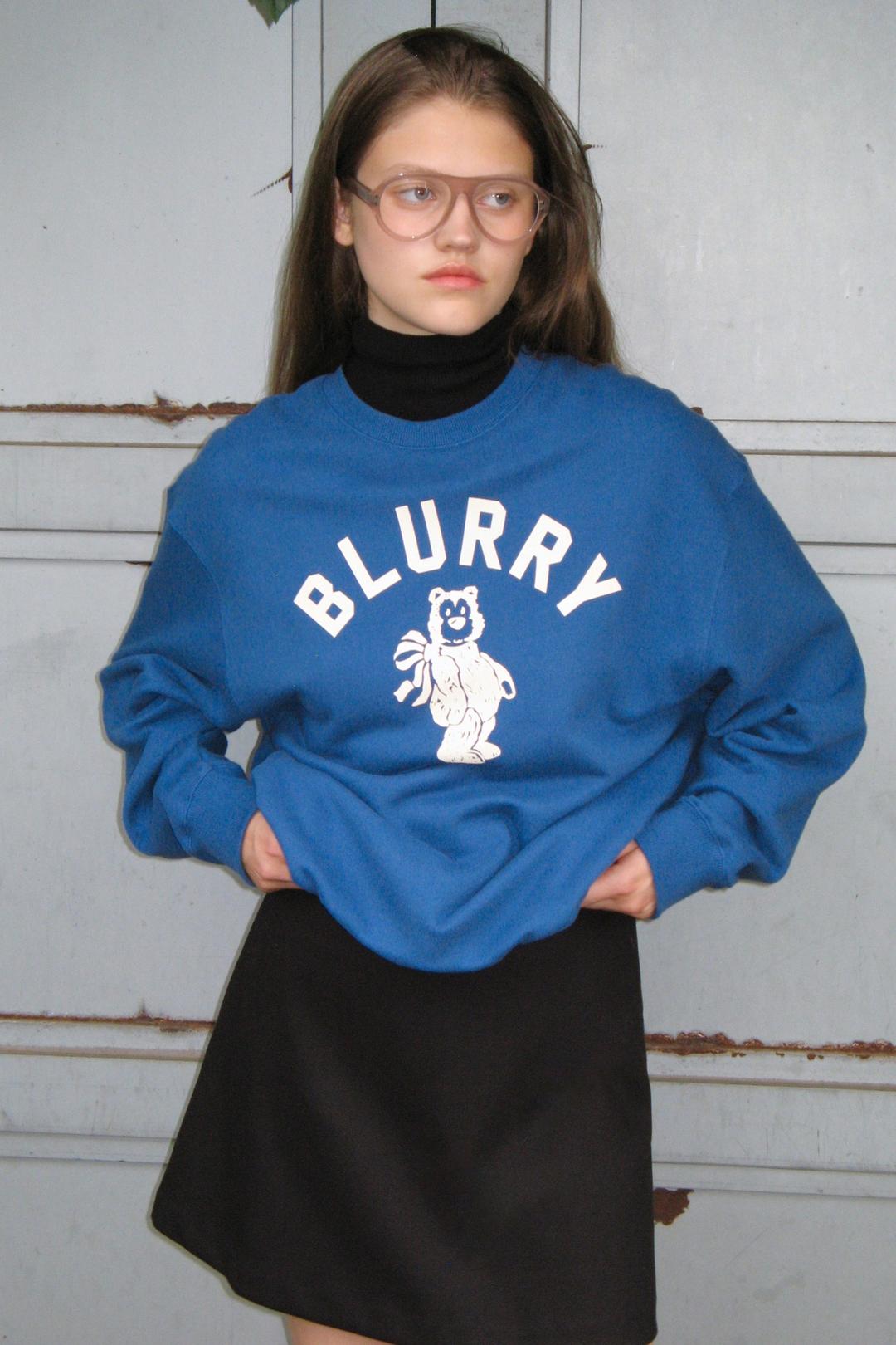 BLURRY BEAR SWEATSHIRT (BLUE)