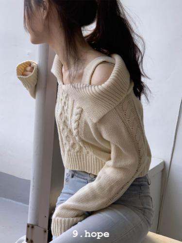 off shoulder crop knit