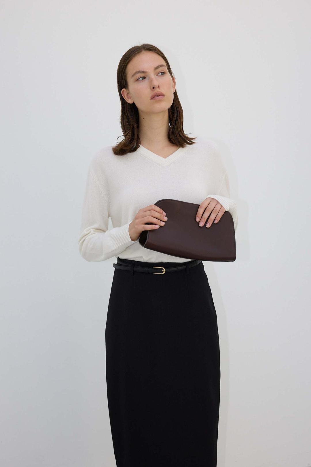 Cashmere100 V-neck pullover_ivory