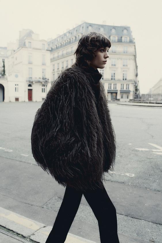 BLOUSON BOMBER EFFET FOURRURE ÉDITION LIMITÉE