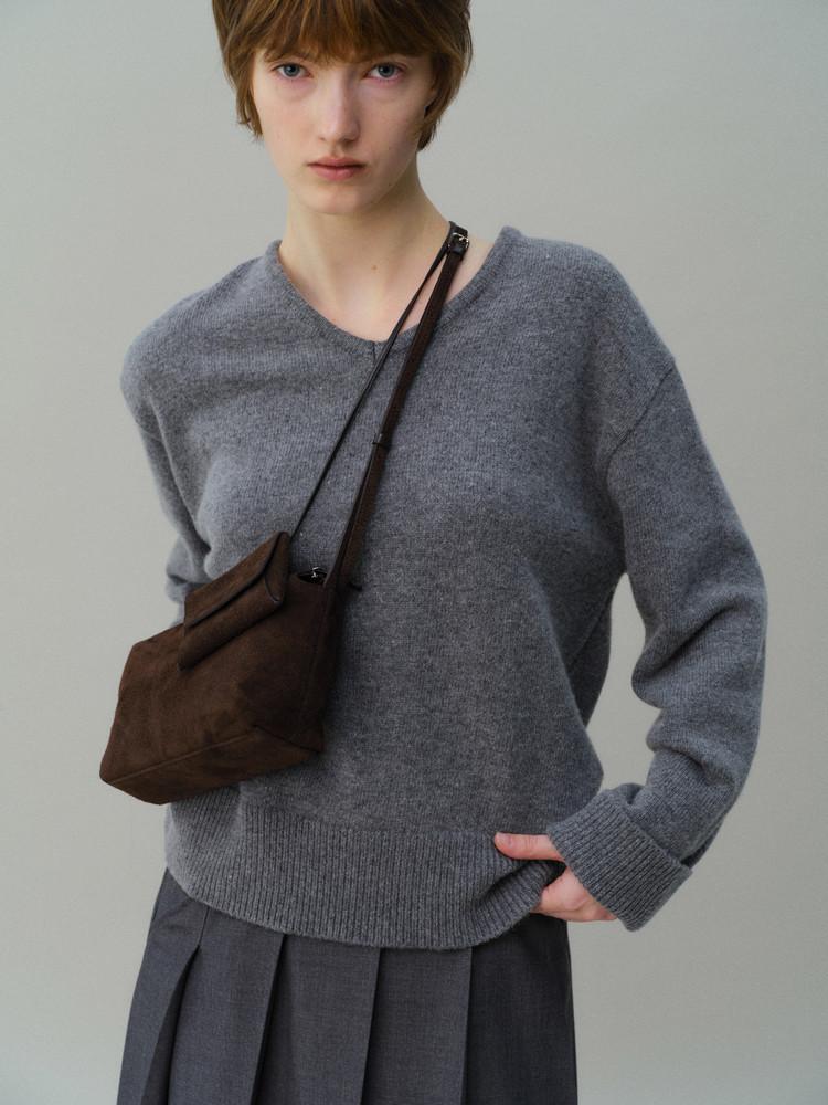 [9/30 순차배송] linger bag (suede brown)
