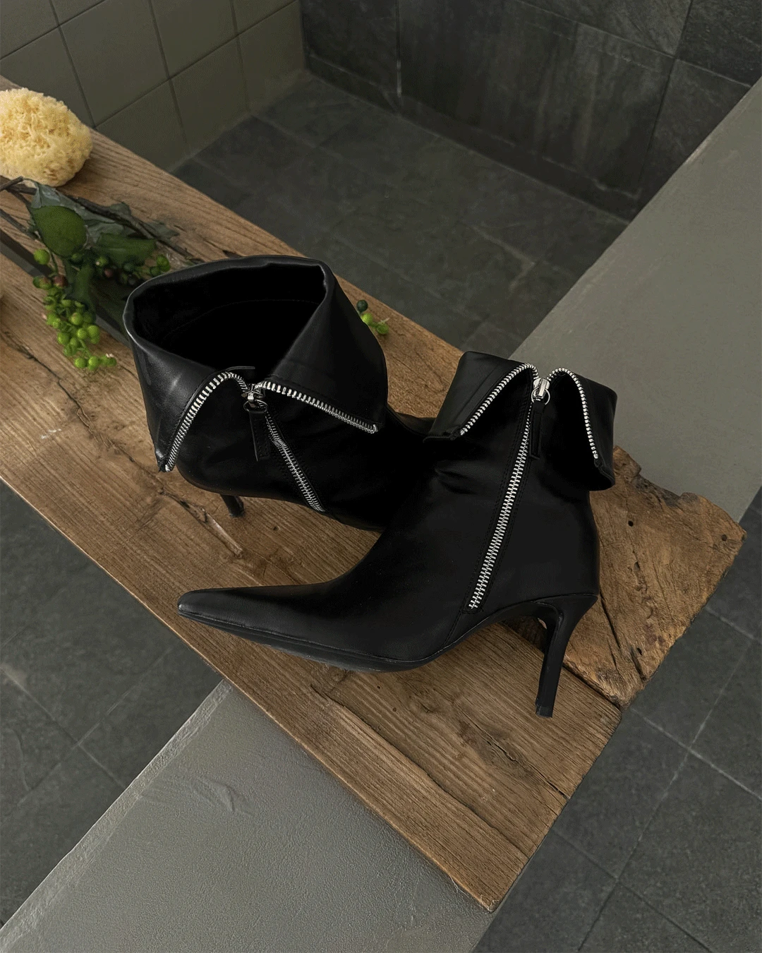 폴디드 스틸레토 부츠