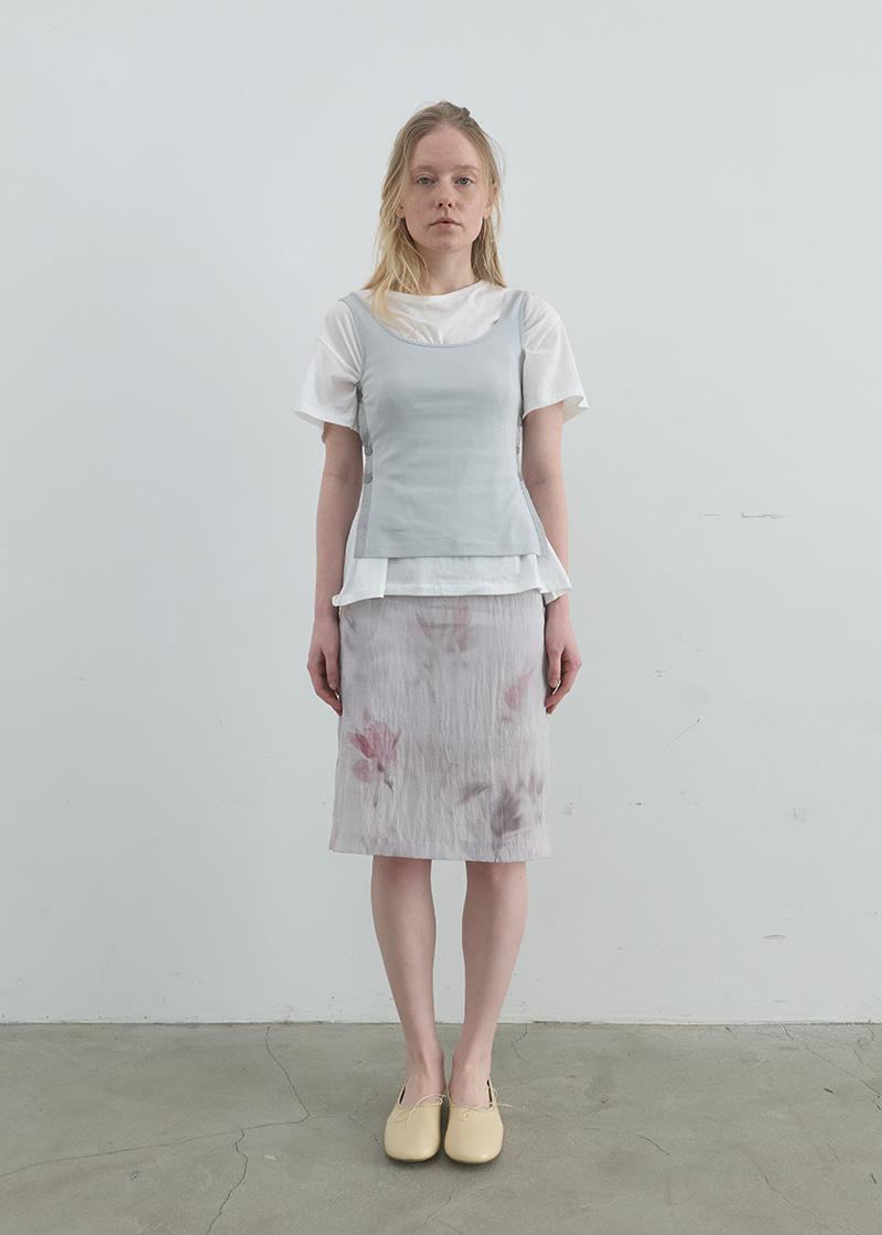 [4/6 예약배송] (EXCLUSIVE) SILKY FLORAL MIDI SKIRT IN GREY