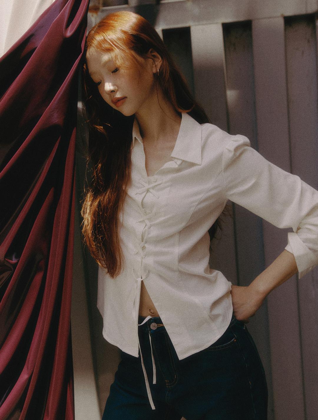 품절템 재입고📌 레이스업 슬림핏 셔츠 - 화이트