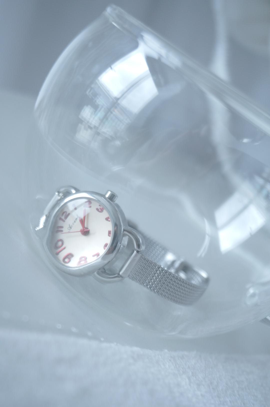 Red Pot Watch