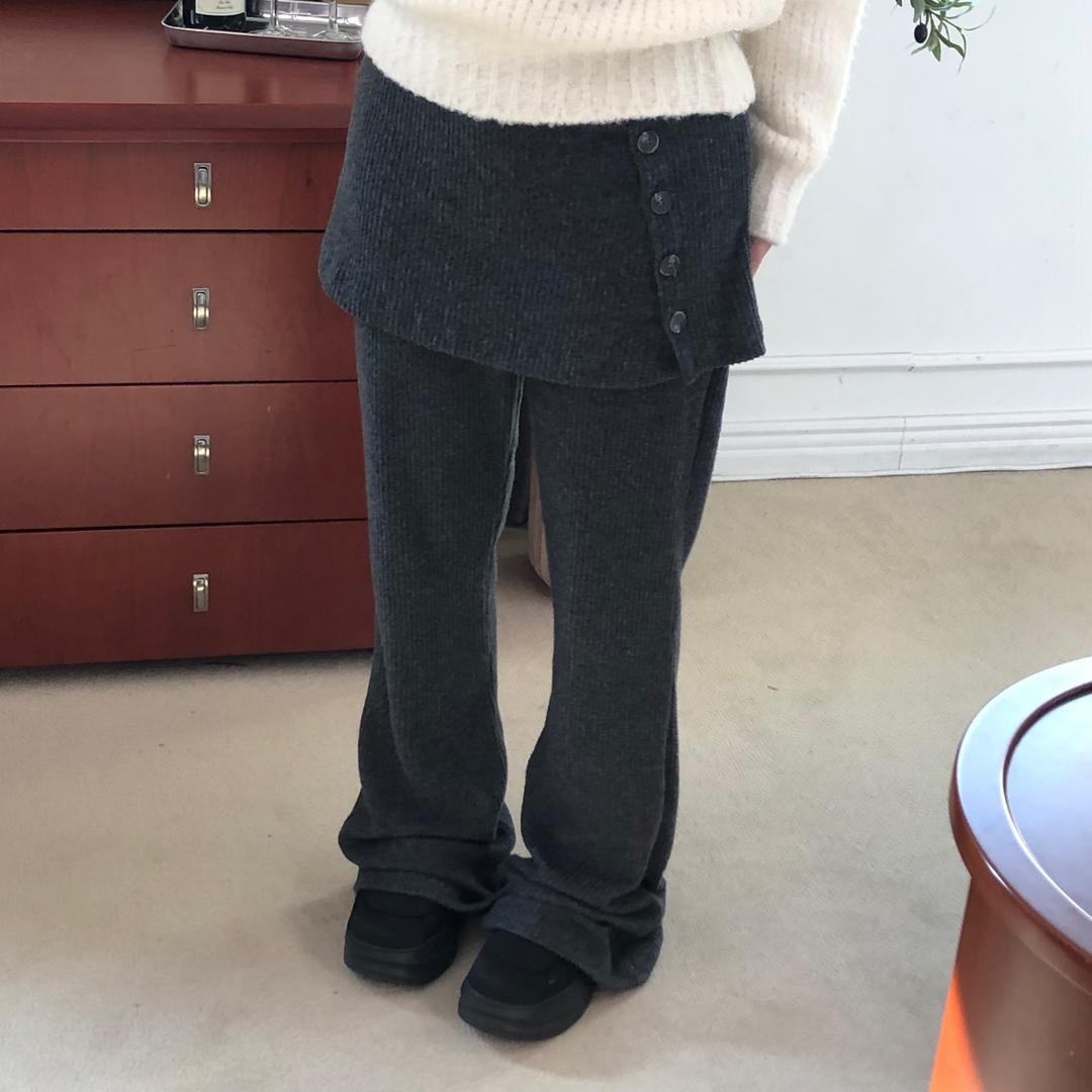 도스밀 [레이어드/일체형]버튼 스커트 레이어드 더블 부츠컷 밴딩 팬츠(2color)