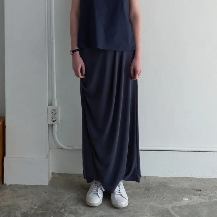 [7/10(목)예약배송]DRAPED MAXI SKIRT (navy)