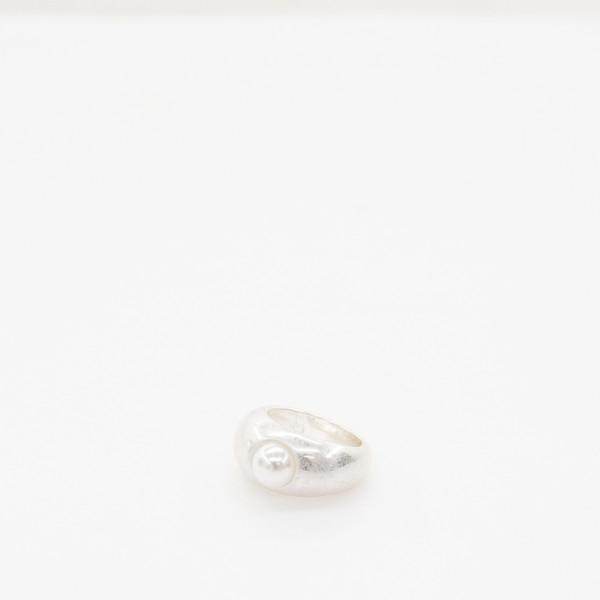 Pearl Bold Ring