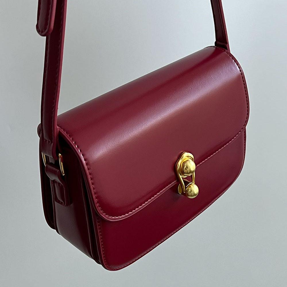 라보 레드 숄더 박스백