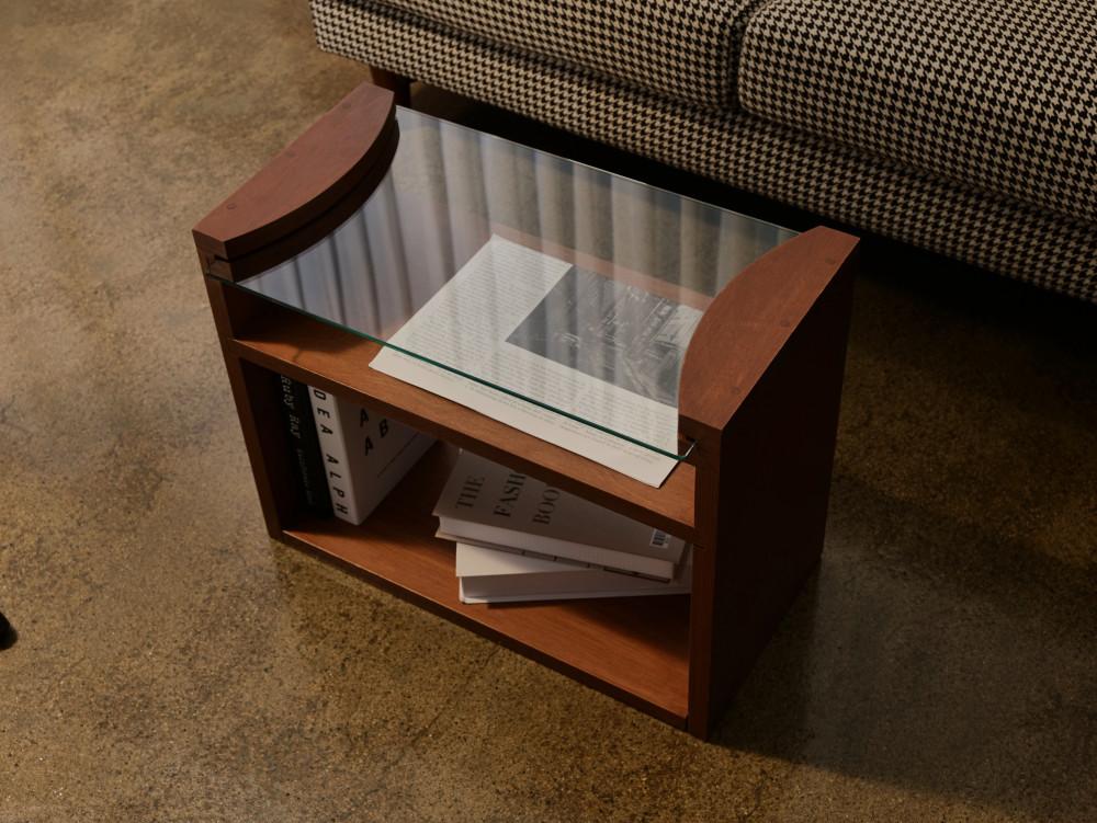 빛날 사이드 테이블 SIDE TABLE