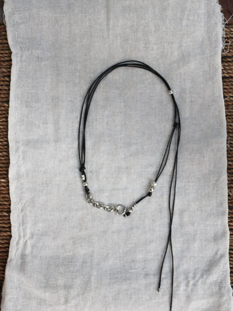 랩쳐 DWIW STRAP NECKLACE (BLACK)