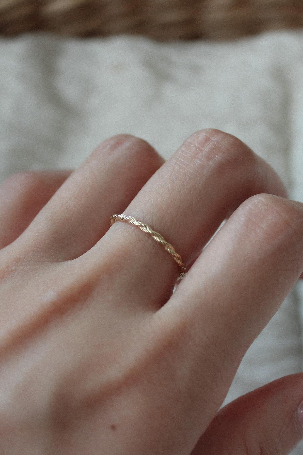 14k rope knot ring