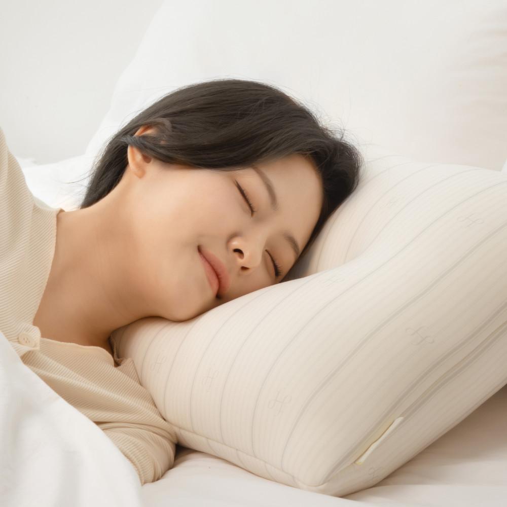 프랑떼 경추베개 소프트폼 호텔식 체크인 베개 S 낮은 일자목 거북목 기능성 옆으로자는 메모리폼베개